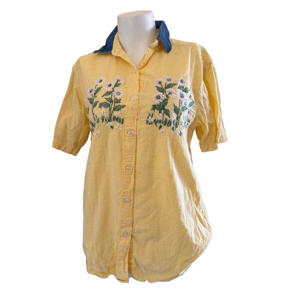 Women’s medium yellow plaid daisy embroidered button up short sleeve shirt 90s s - Picture 1 of 5